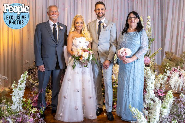 Kristin Chenoweth on Her Nontraditional Wedding Dress to Marry Josh Bryant