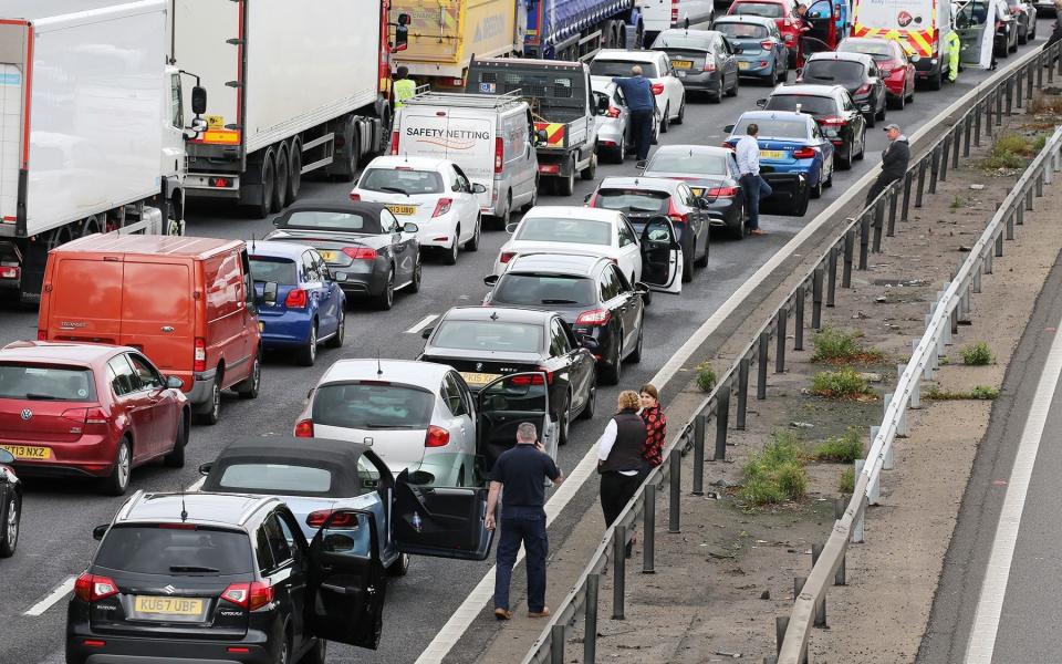 Stationary vehicles on the M1 - All broadcast news outlets - including Anglia News; but excluding BBC Look East and East On-Line - w