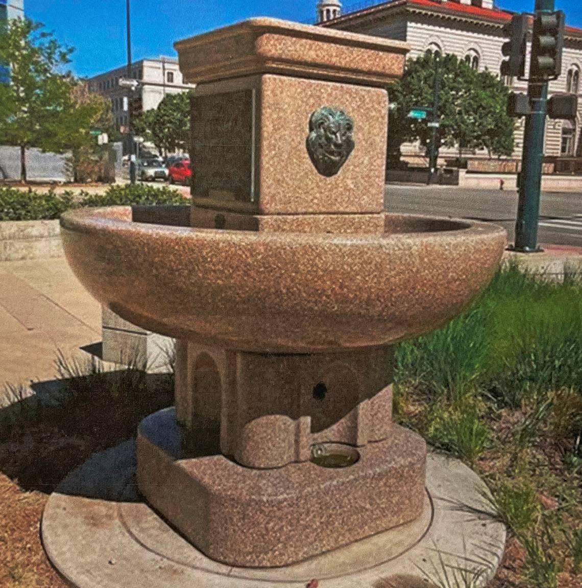 This missing pieces of the Fort Worth fountain include a base with bowls for cats and dogs and a middle piece with a lion head as a spout.
