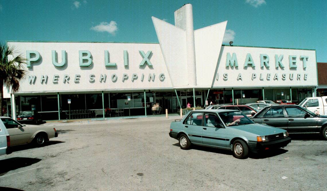 A Publix store in Sunrise . Miami Herald File