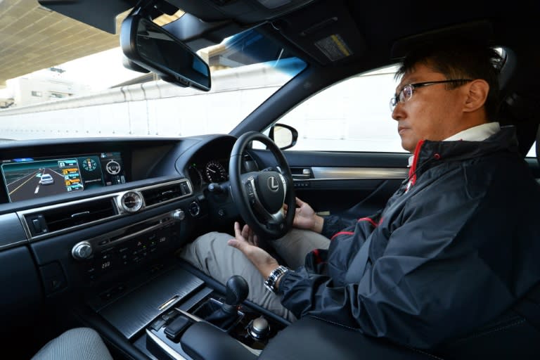 Toyota says its Lexus GS450h only switches to fully automated mode once it reaches the less frenetic confines of a highway