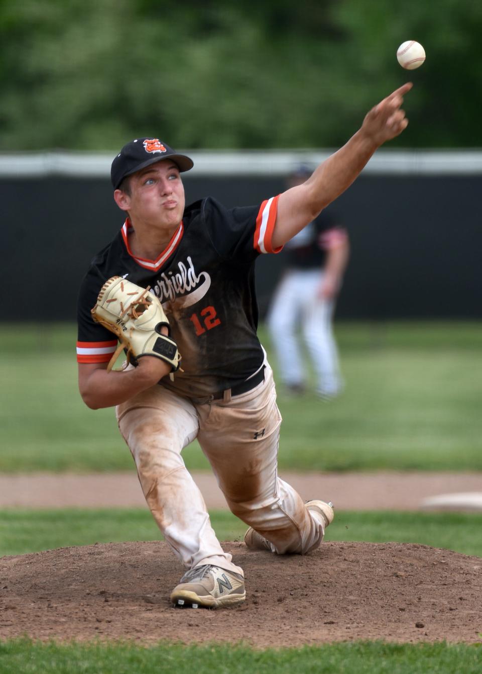 Jacob Wadsworth of Summerfield delivers a pitch against Whiteford Friday.