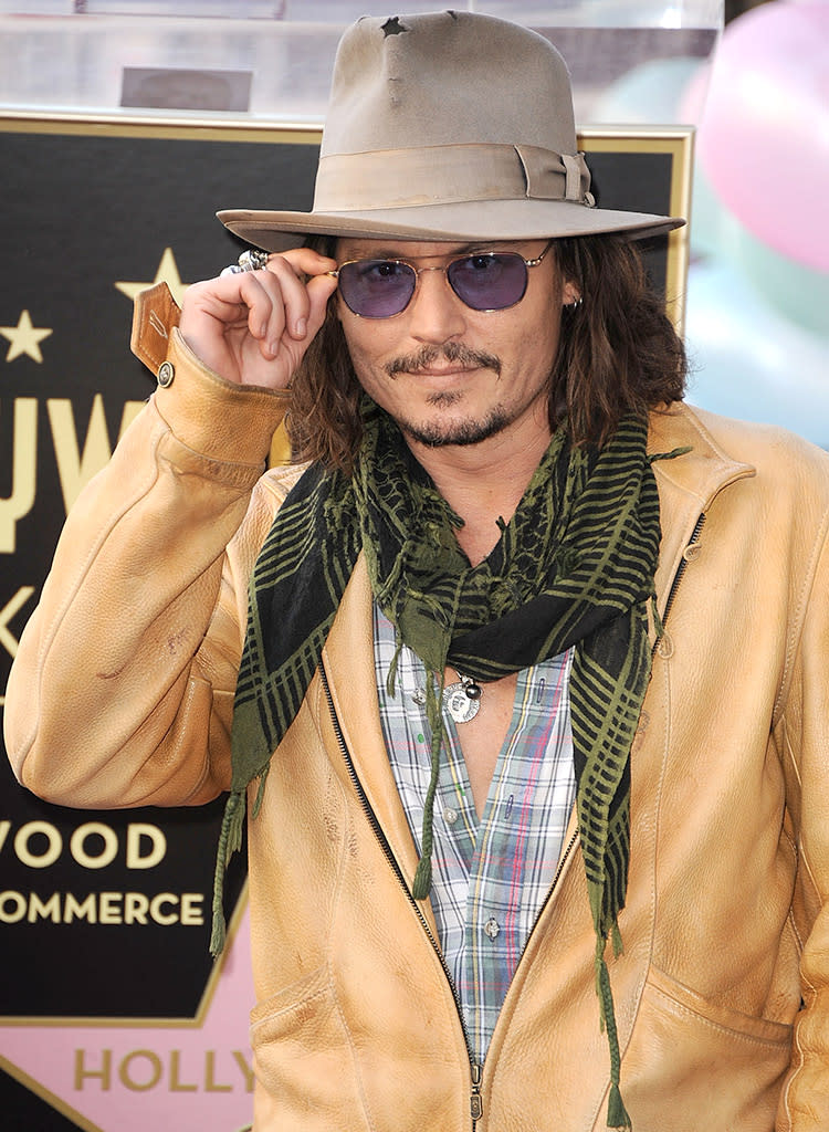 <b>4. The way he wears his scarves:</b>There may not be another actor in Hollywood who’s ever had as intense a love affair with neck coverings as Depp. He layers them, knots them, wears them in his pockets, and even around his head. The actor is either suffering from a near-constant acute chill, or is an accessories hoarder.