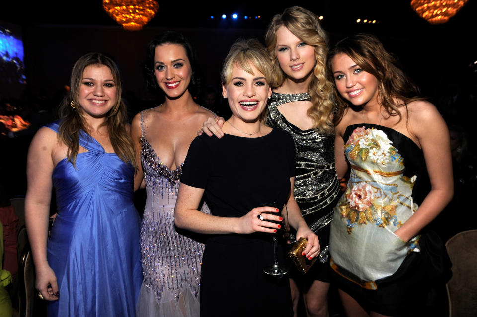 Kelly Clarkson, Katy Perry, Duffy, Taylor Swift and Miley Cyrus attends the 2009 GRAMMY Salute To Industry Icons honoring Clive Davis at the Beverly Hilton Hotel on February 7, 2009 in Beverly Hills, California.