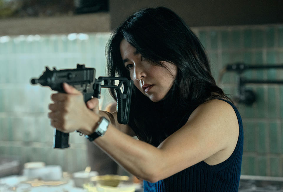 Maya Erskine, Mr. & Mrs. Smith