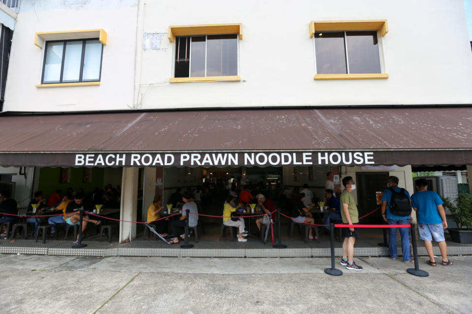 Beach Road Prawn Noodle House - storefront