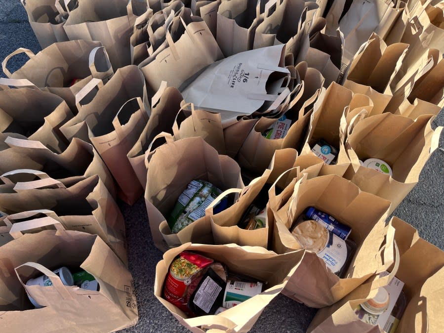 Feed Vegas Food Drive (KLAS)