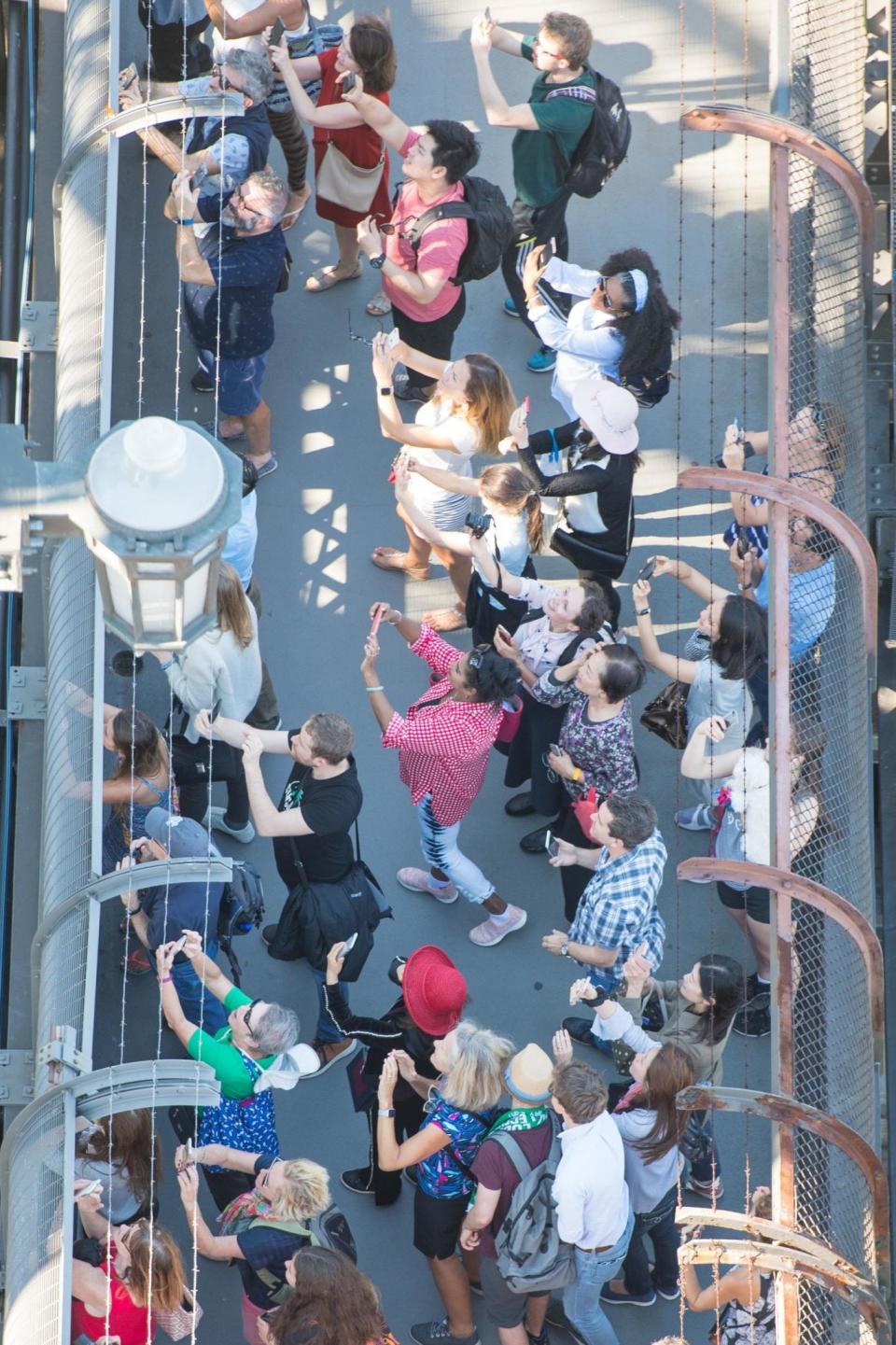 A crowd gathered to watch Harry's efforts (PA)