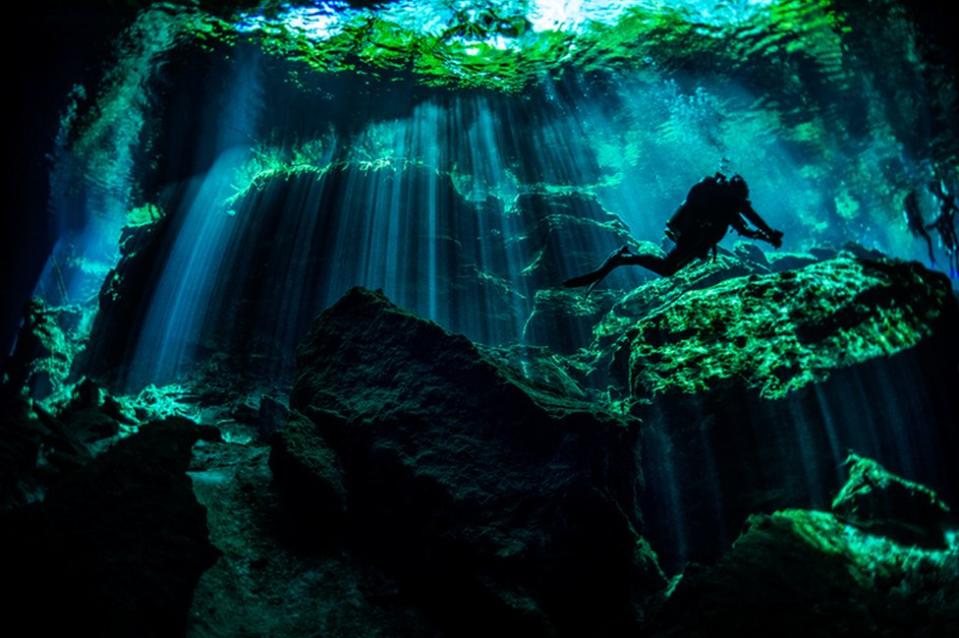 Cenote.