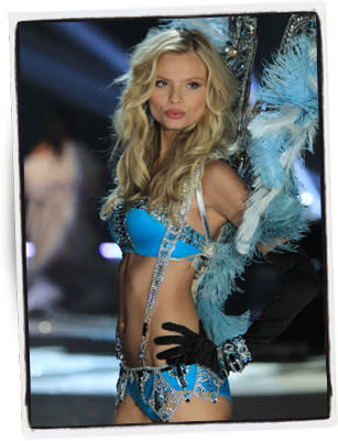 Magdalena Frackowiak - Victoria's Secret Show | Getty Images