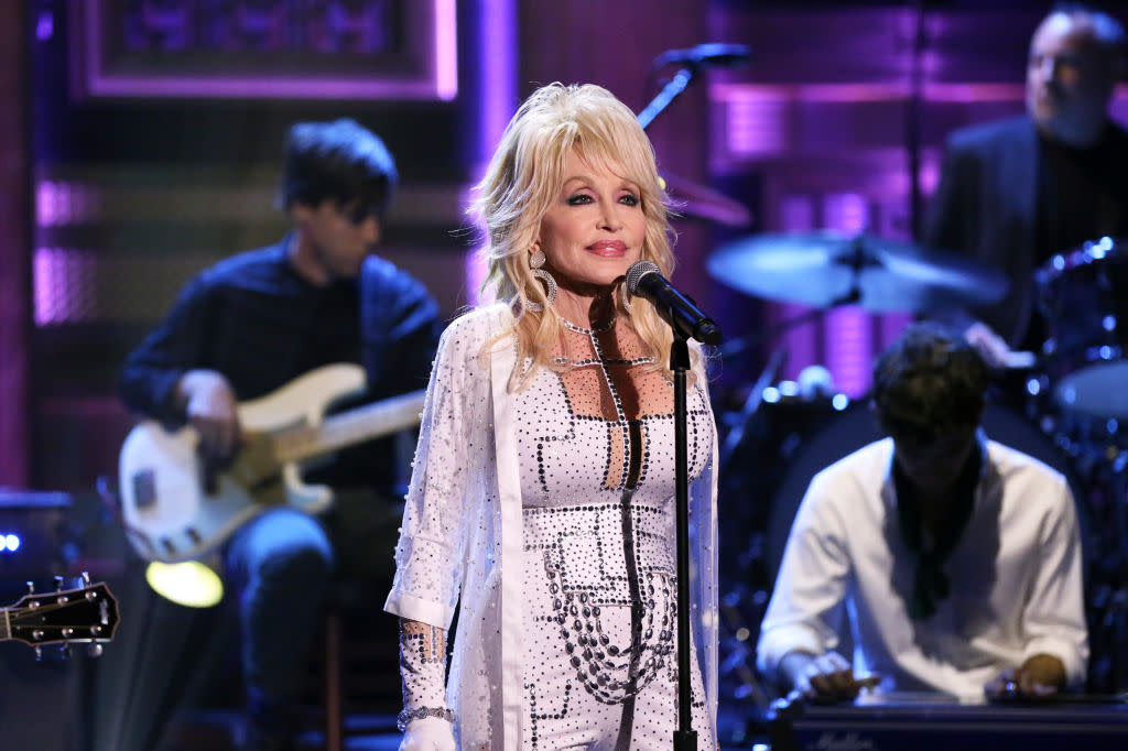 Dolly Parton hopes there will be a statue of her one day, just not now. (Photo: Andrew Lipovsky/NBCU Photo Bank/NBCUniversal via Getty Images via Getty Images)
