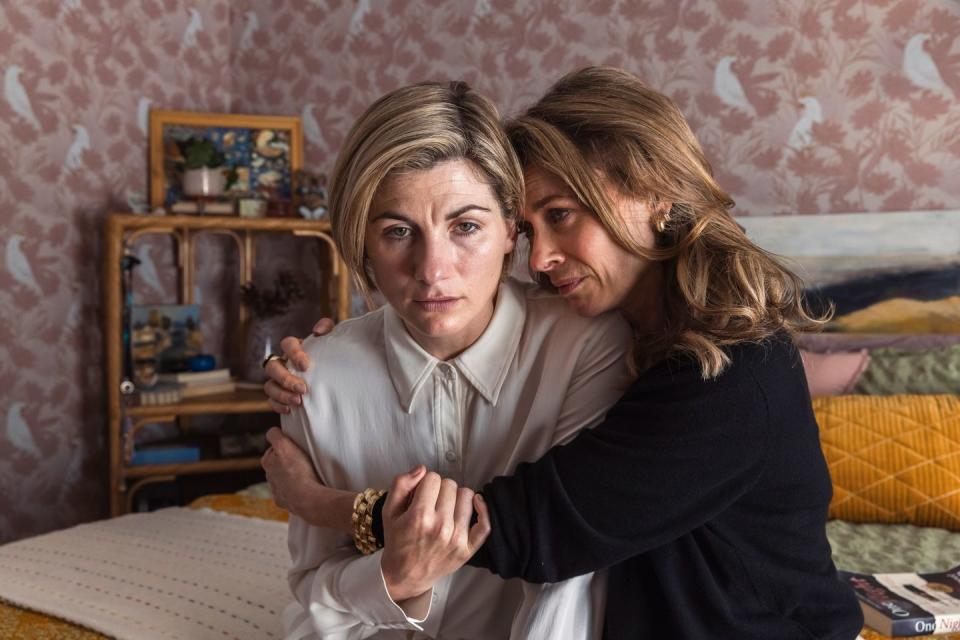 jodie whittaker as tess, kat stewart as vicky, one night episode 3