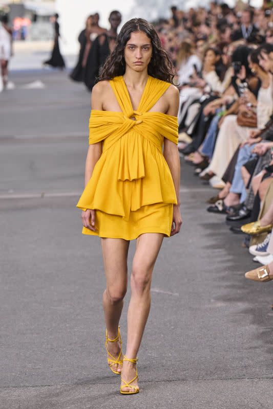 The 7 Biggest Spring 2024 Trends From Paris Fashion Week - Fashionista