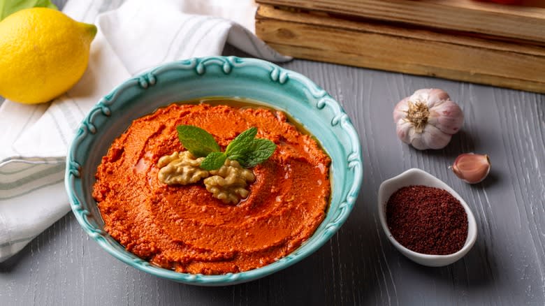 muhammara dip with garlic