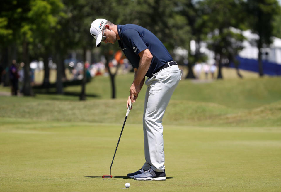 Justin Rose with his pants on. (Getty)