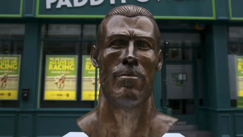 Ridiculed Ronaldo sculptor tries again with Gareth Bale