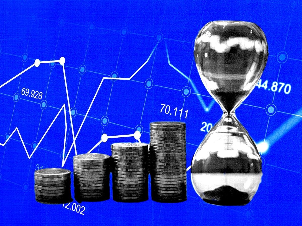 Shares will hit recent highs within the subsequent 4 weeks — however traders needs to be cautious round this key date, Goldman’s buying and selling desk says