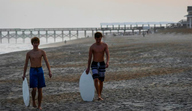 The Best Beginner Surf Spots in the U.S.