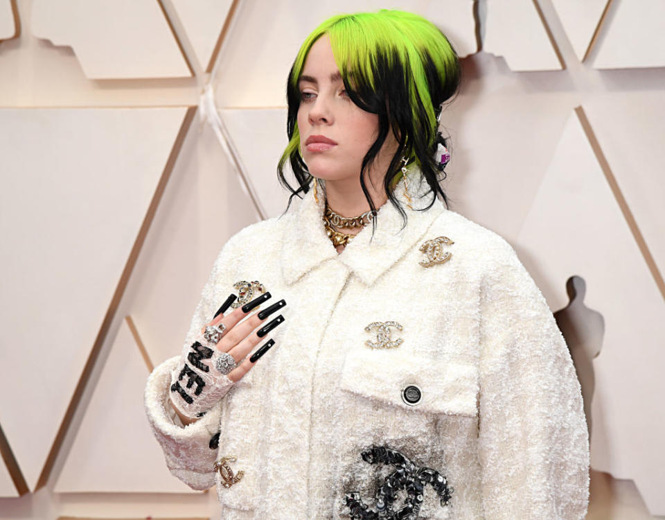 HOLLYWOOD, CALIFORNIA - FEBRUARY 09: Billie Eilish attends the 92nd Annual Academy Awards at Hollywood and Highland on February 09, 2020 in Hollywood, California. (Photo by Jeff Kravitz/FilmMagic)