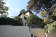 LOS ANGELES, CA - SEPTEMBER 27: A view of the building where actor Johnny Lewis was found dead is seen on September 27, 2012 in Los Angeles, California. Lewis was found dead September 26, 2012 after apparently falling from the roof of the building he lived in. He is also a suspect in the death of a woman who is thought to have been his landlord and was found dead inside the house. (Photo by David Livingston/Getty Images)