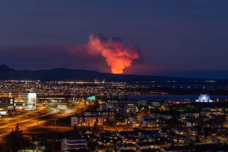 El volcán entró en erupción