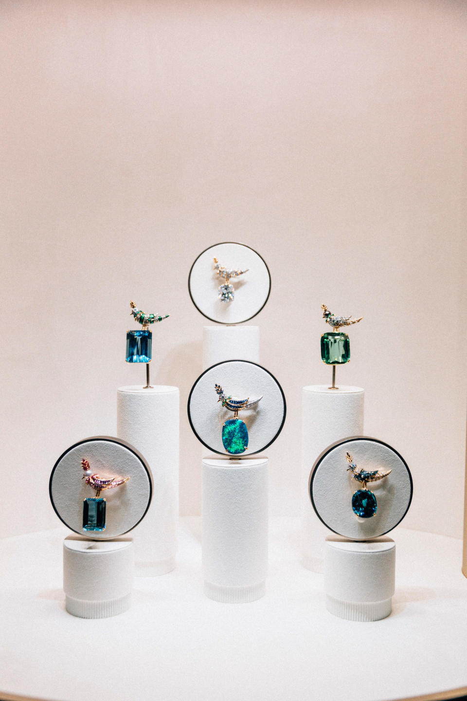 A look at the Tiffany & Co. new Blue Book Collection preview.