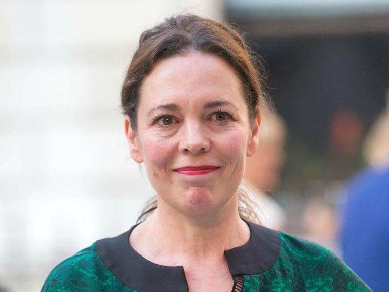 The Crown season 3: Netflix reveals first look at Olivia Colman in character as Queen Elizabeth
