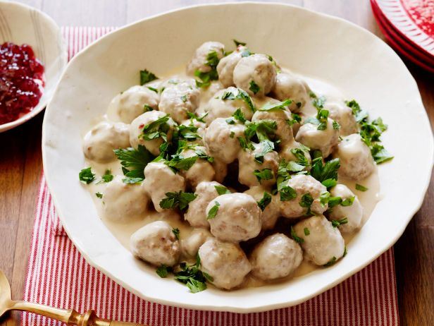 Slow-Cooker Swedish Meatballs