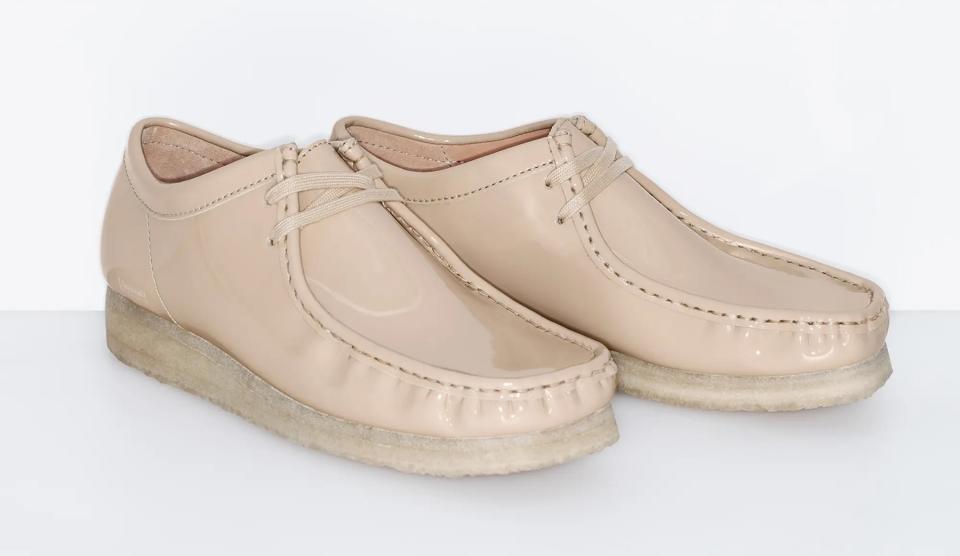 Supreme Clarks Wallabee Patent Leather Tan