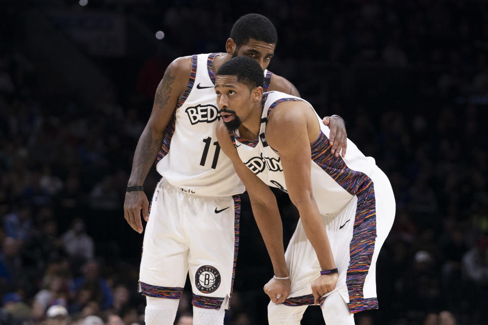 PHILADELPHIA, PA - JANUARY 15: Kyrie Irving #11 of the Brooklyn Nets talks to Spencer Dinwiddie #8 against the Philadelphia 76ers at the Wells Fargo Center on January 15, 2020 in Philadelphia, Pennsylvania. NOTE TO USER: User expressly acknowledges and agrees that, by downloading and/or using this photograph, user is consenting to the terms and conditions of the Getty Images License Agreement. (Photo by Mitchell Leff/Getty Images)