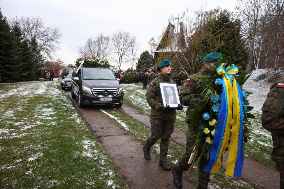 Trauerzug im polnischen Dorf Przewodow an der ukrainischen Grenze. (Bild: Reuters)