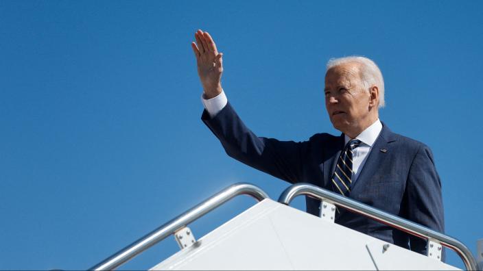 U.S. President Joe Biden waves as he boards Air Force One for travel to Philadelphia from Joint Base Andrews, Maryland, U.S. March 11, 2022. <span class="copyright">REUTERS/Jonathan Ernst</span>