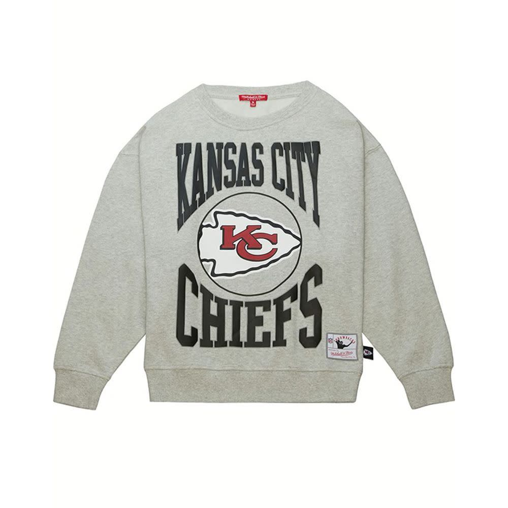 <p><a href="https://go.redirectingat.com?id=74968X1596630&url=https%3A%2F%2Fwww.rallyhouse.com%2FMitchell-and-Ness-Kansas-City-Chiefs-Womens-Grey-Logo-Crew-Sweatshirt-56503548&sref=https%3A%2F%2F" rel="nofollow noopener" target="_blank" data-ylk="slk:Shop Now;elm:context_link;itc:0;sec:content-canvas" class="link rapid-noclick-resp">Shop Now</a></p><p>Kansas City Chiefs Crew Sweatshirt</p><p>rallyhouse.com</p><p>$76.99</p>