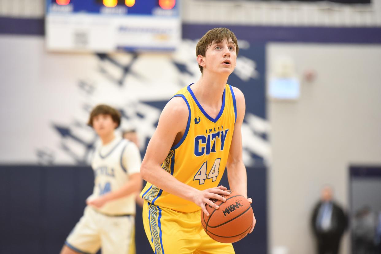 Imlay City's Zander Nash sets for a free throw during a game earlier this season.
