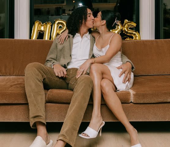 <p>Vanessa Hudgens /Instagram</p> Vanessa Hudgens shares photo from her wedding with husband Cole Tucker