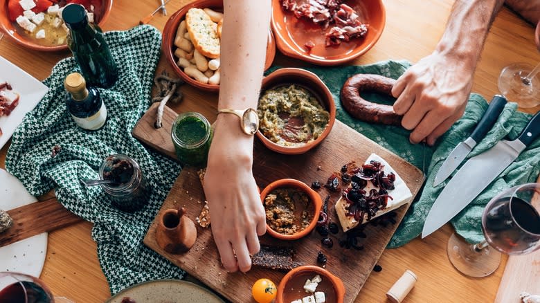 People eating appetizers 