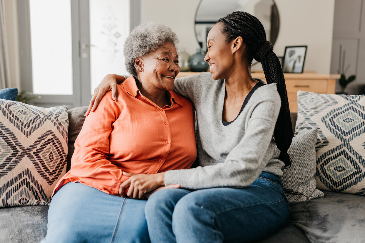 Children of mothers with Alzheimer's are more likely to get dementia themselves. (Getty Images)