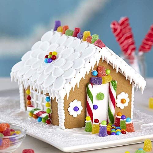 Traditional Gingerbread House Decorating Kit