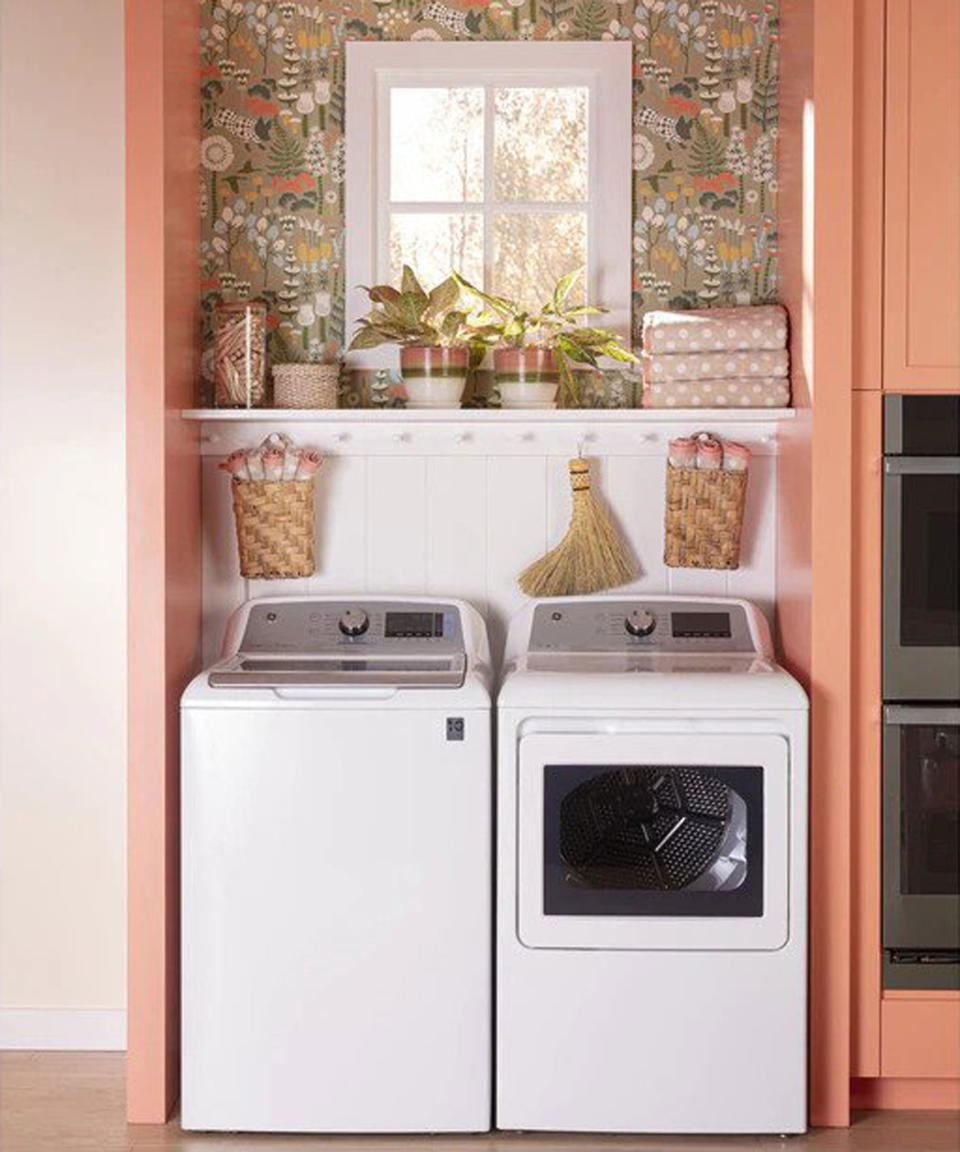 9. Create a laundry closet in the kitchen
