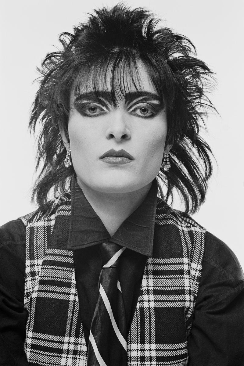 <p> Siouxsie Sioux from Siouxsie and the Banshees caused quite a stir with her dramatic eye makeup looks at the end of the 1970s. Her graphic eyeliner perhaps contributed to women of the 1980s embracing eyeliner full-force. </p>