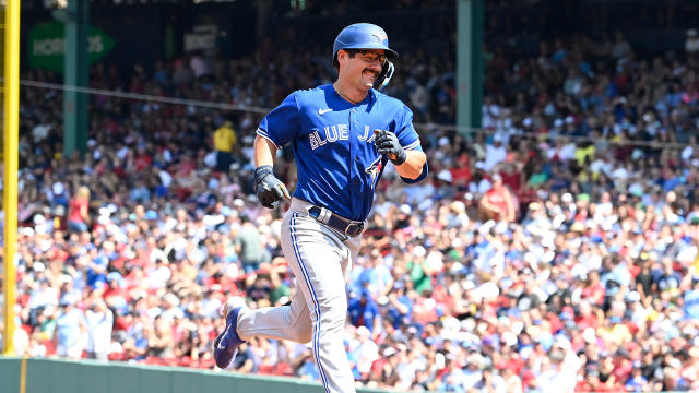 Blue Jays rookie Davis Schneider makes MLB history with epic debut