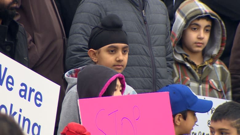 Hundreds of Port Metro Vancouver truckers losing jobs today