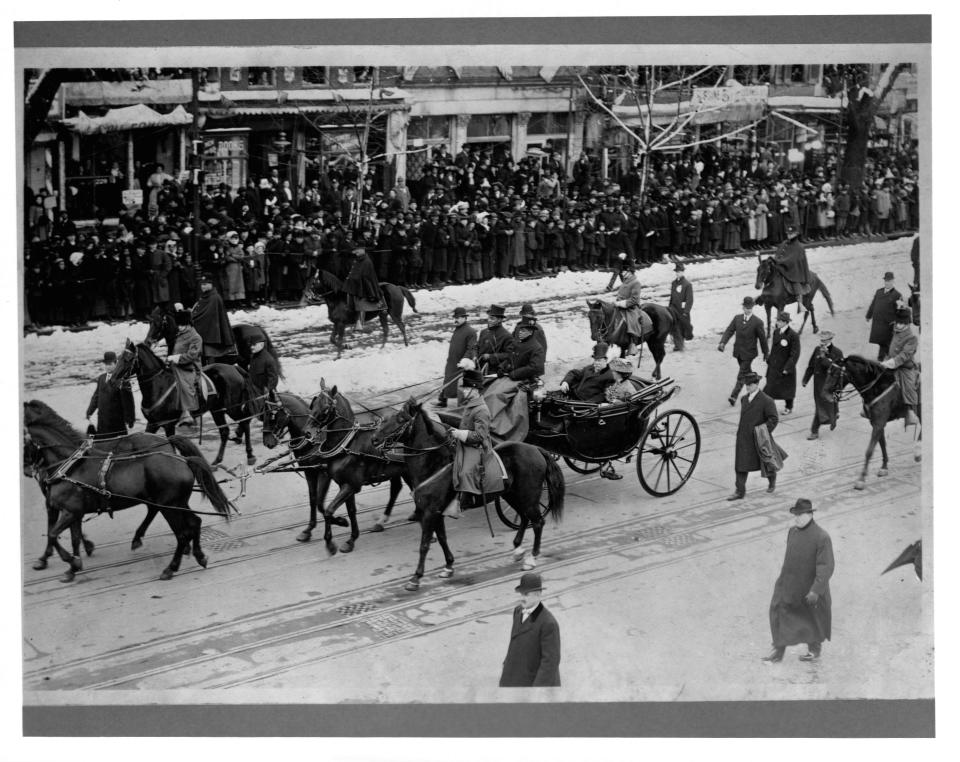 The inaugural parade for William Howard&nbsp;Taft in 1909.