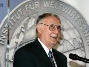 <p>10. Ingvar Kamprad – Quando compì 17 anni suo padre gli donò dei soldi per premiarlo dei buoni risultati che aveva ottenuto attraverso lo studio. Kamprad li usò per costruire uno stabilimento, che chiamò IKEA. L’acronimo IKEA è composto dalle iniziali del suo nome (Ingvar Kamprad) o IK più Elmtaryd, la fattoria di famiglia dove è cresciuto, e Agunnaryd, un piccolo villaggio nella provincia di Småland. Vale 43 miliardi di dollari. </p>