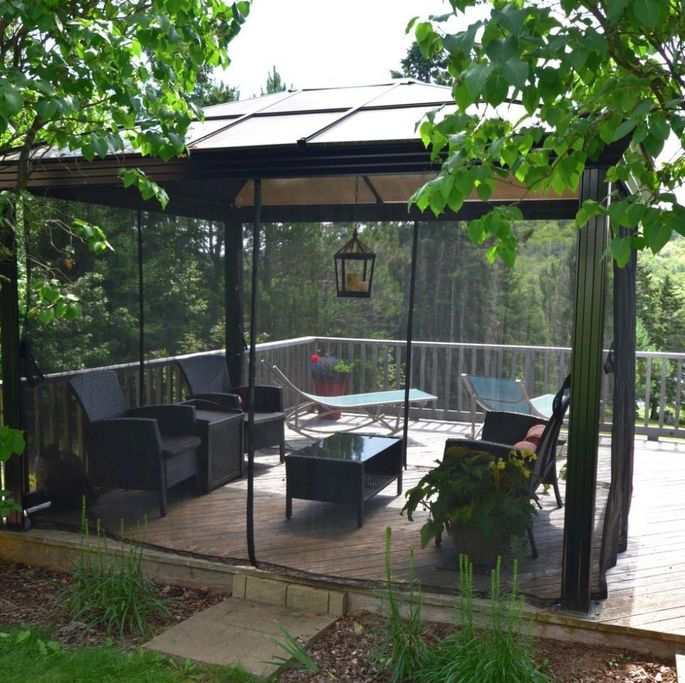 screened gazebo