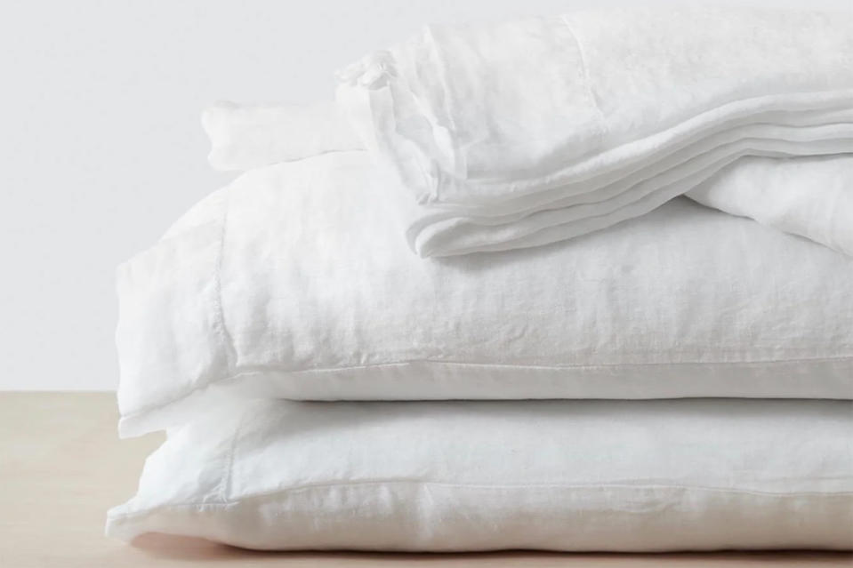 An image of The Citizenry stonewashed linen bedding bundle