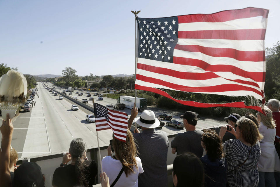 Mourning the Thousand Oaks massacre victims