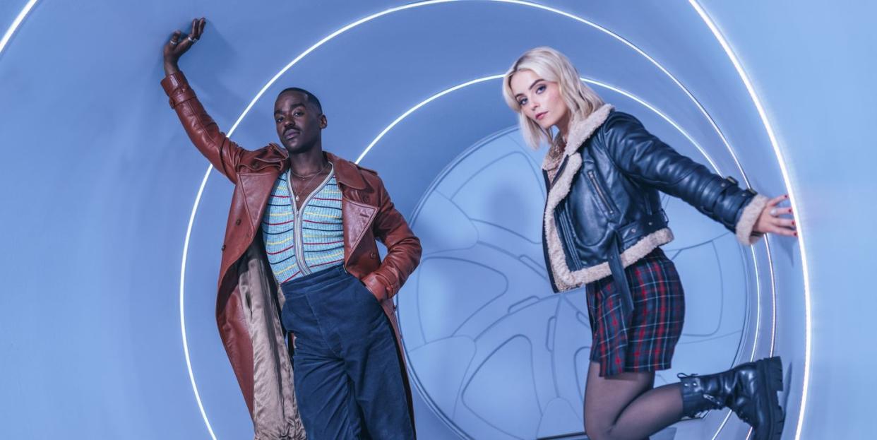 doctor who stars ncuti gatwa and millie gibson as the doctor and ruby sunday in the tardis corridor