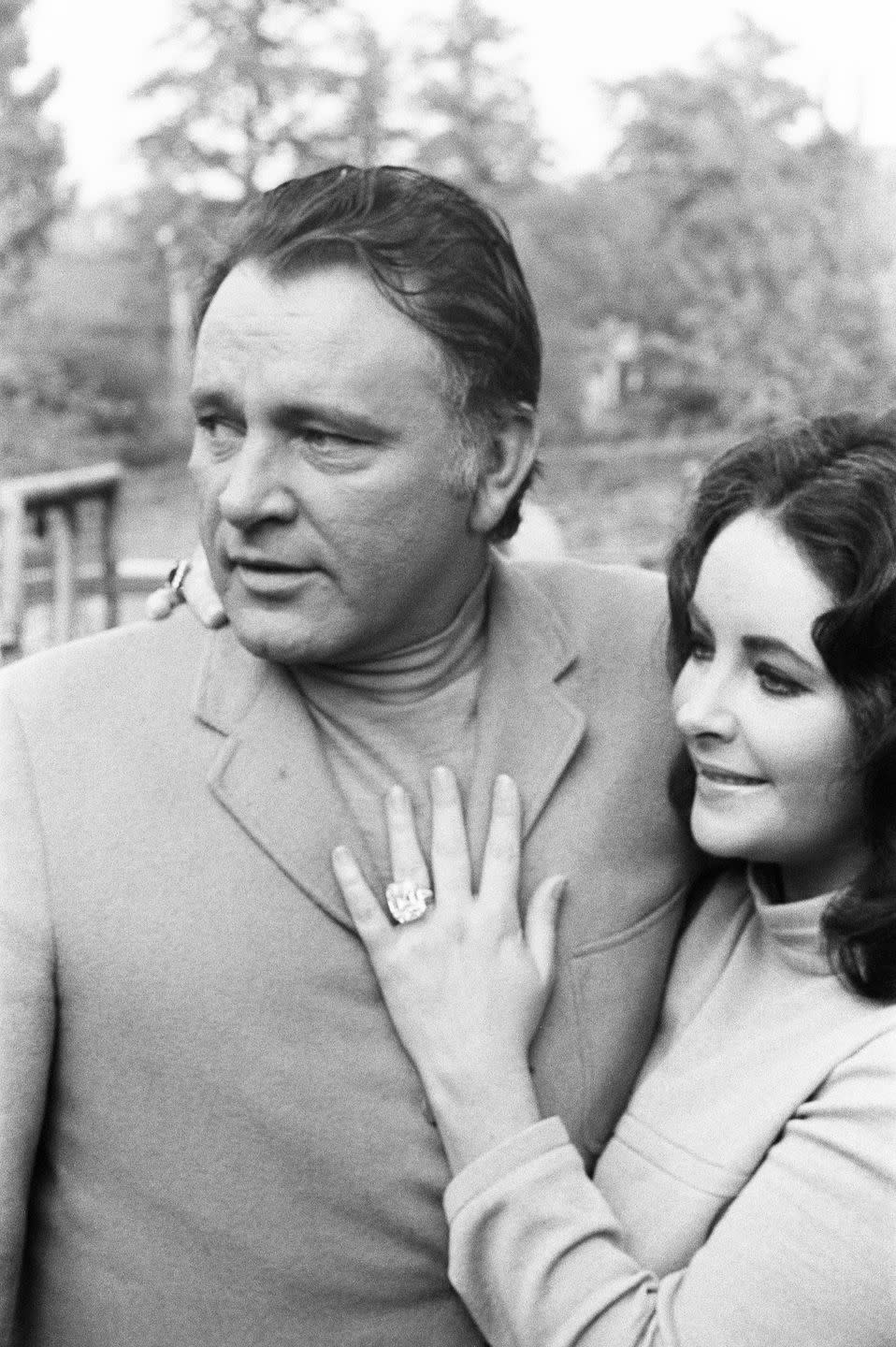 1975: Richard Burton and Elizabeth Taylor