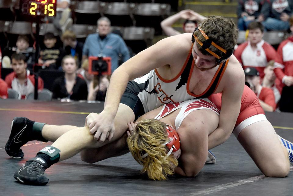 215 - Kenny Sledge (Hudson) over Joey Cain (Saginaw Michigan Lutheran Seminary) Fall 1:37
in the Division 4 state team quarterfinals held at the Wings Event Center in Kalamazoo Friday, Feb. 23, 2024
